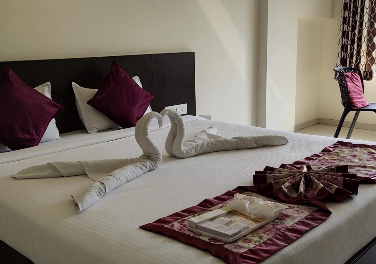 The Hotel Relax Kankavli Kankavali Extérieur photo