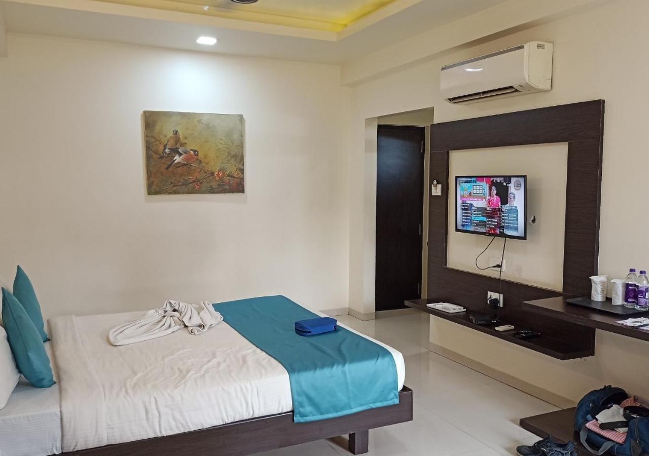 The Hotel Relax Kankavli Kankavali Extérieur photo
